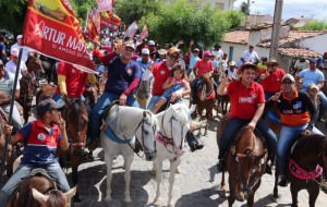 Tadeu na cavalgada neste domingo