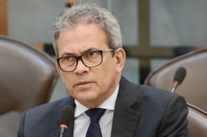 e7f932ef885f4e1a57aa31f983bb6eb0inter_250-300