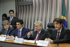 CI - Comissão de Serviços de Infraestrutura