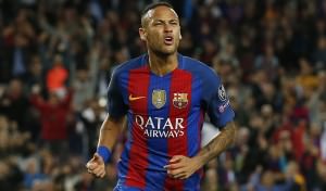 Football Soccer - FC Barcelona v Manchester City - UEFA Champions League Group Stage - Group C - The Nou Camp, Barcelona, Spain - 19/10/16 Barcelona's Neymar celebrates scoring their fourth goal Reuters / Albert Gea Livepic EDITORIAL USE ONLY.