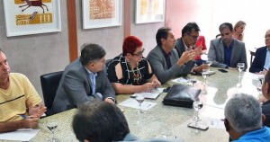 REUNIÃO
