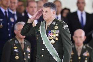 EXÉRCITO