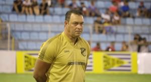 tecnico-Roberto-Fernandes-se-despede-do-ABC-presidente-Fernando-Suassuna-730x400