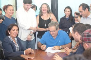 Reuniao prefeito alvaro e guardas 2020-03-16_fotos alex regis (4)