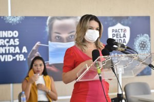 kelly-lima-coletiva-de-imprensa-elisa-elsie-1-