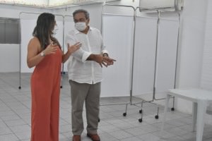 Prefeito visita pontos de vacinação em Natal_JOANA_LIMA (1)